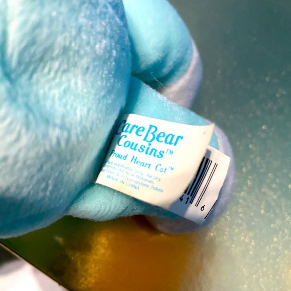 CARE BEARS VTG 2003 CARE BEAR COUSINS PROUD HEART CAT COLLECTORS EDITION 9” - Picture 13 of 13